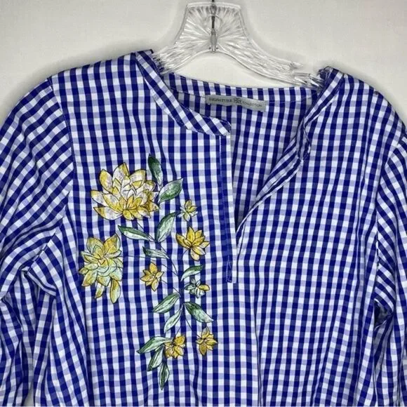 Avon Signature Collection Blue White Gingham Plaid Floral Embroidered V Neck S - Picture 3 of 11